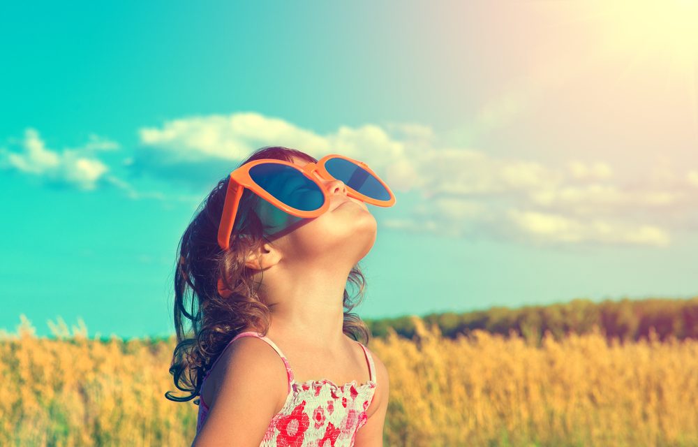 Protección solar incluso en días nublados, los pediatras advierten de esta necesidad