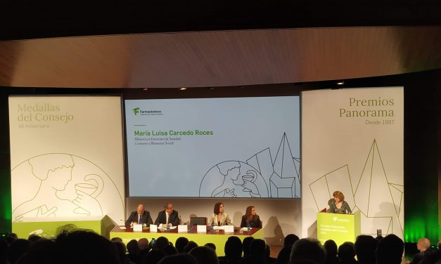 El Consejo General de Colegios de Farmacéuticos entrega sus Medallas