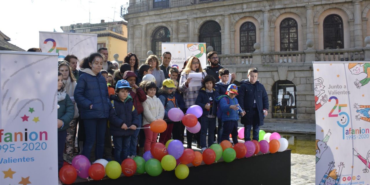 Afanion pide eliminar las barreras a las que se enfrentan los pacientes de cáncer y sus familias