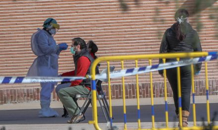 La OMS cree que España e Italia están llegando al pico de la curva del coronavirus