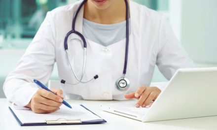 Médicos de Atención Primaria piden ser el «eje del sistema sanitario y la gestión del crónico»