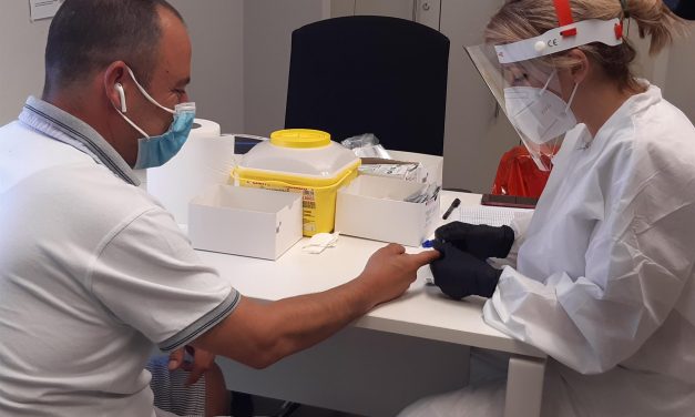 Las empresas de Diagnóstico in Vitro de Fenin han suministrado más de 13,3 millones de test