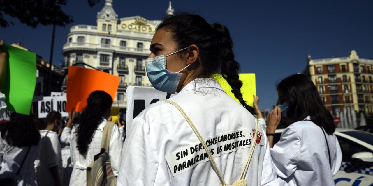 Amyts convoca huelga indefinida en hospitales por el «maltrato» de Comunidad de Madrid y Gobierno