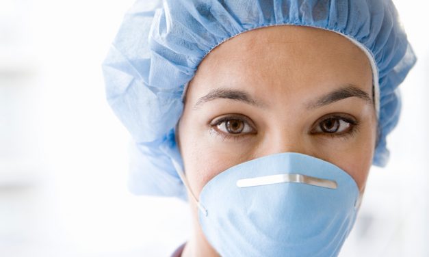 Los enfermeros recomiendan ventilar interiores y actividades al aire libre ante el contagio por aerosoles