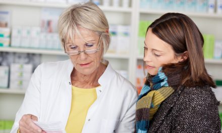 Acción Psoriasis y el CGCOF forman a pacientes con esta patología