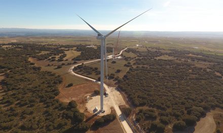 Endesa firma un acuerdo con Johnson & Johnson para suministrarle energía renovable durante 10 años
