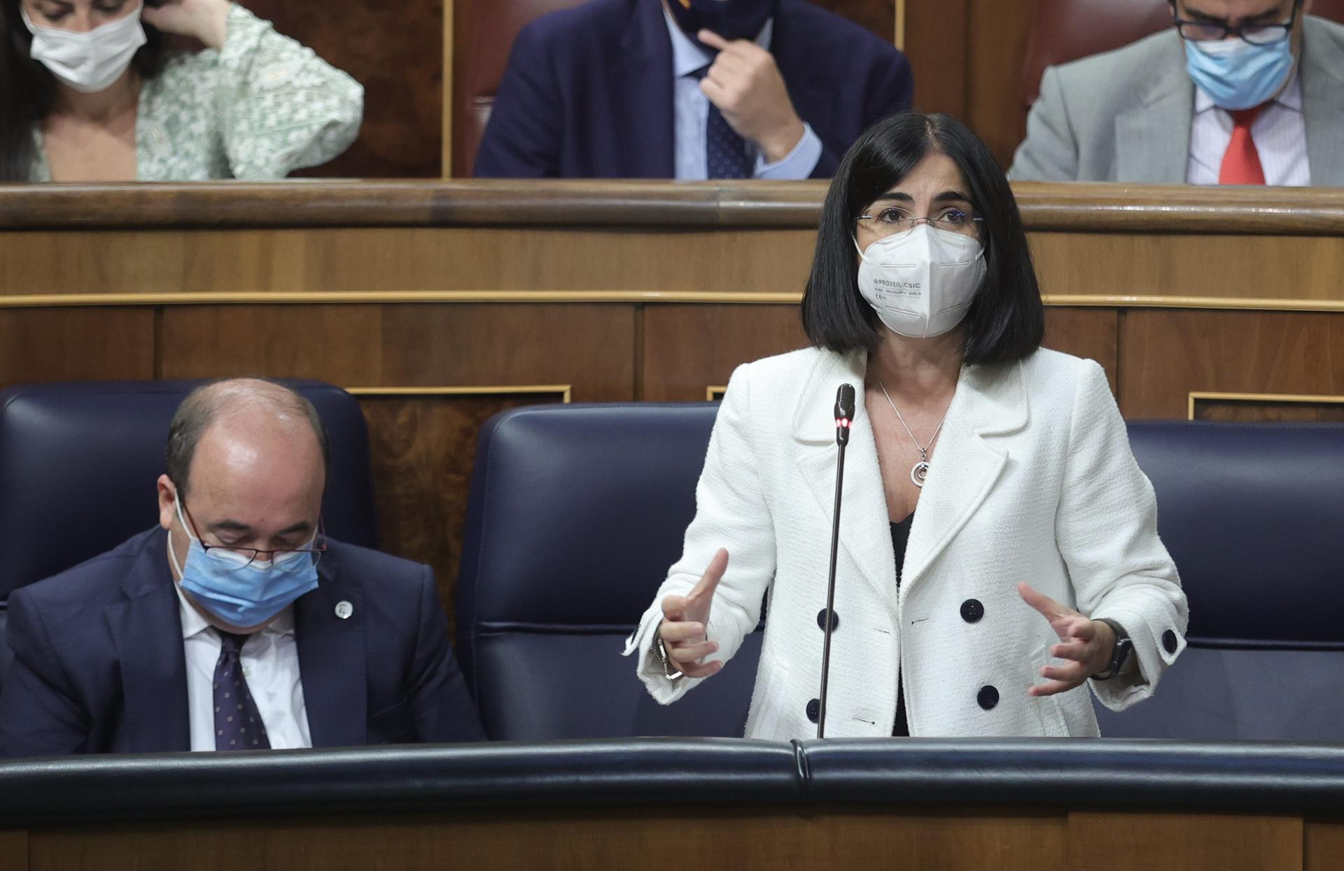 La ministra de Sanidad, Carolina Darias, interviene en una sesión de control al Gobierno en el Congreso de los Diputados, a 15 de septiembre de 2021, en Madrid, (España). En esta sesión, la primera del nuevo curso político, el Gobierno deberá responder a - Eduardo Parra - Europa Press