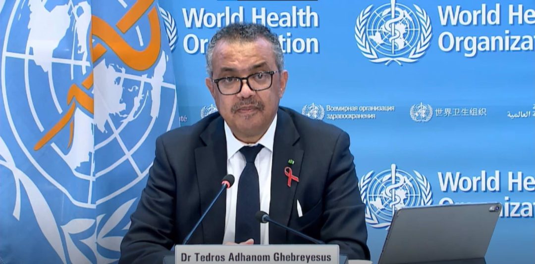 El director general de la Organización Mundial de la Salud (OMS), Tedros Adhanom Ghebreyesus, en rueda de prensa tras la Asamblea Mundial de la Salud. A 1 de diciembre de 2021.