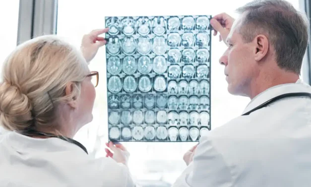 La falta de tiempo en consulta dificulta el diagnóstico temprano del Alzheimer, así lo cree el 89% de los expertos