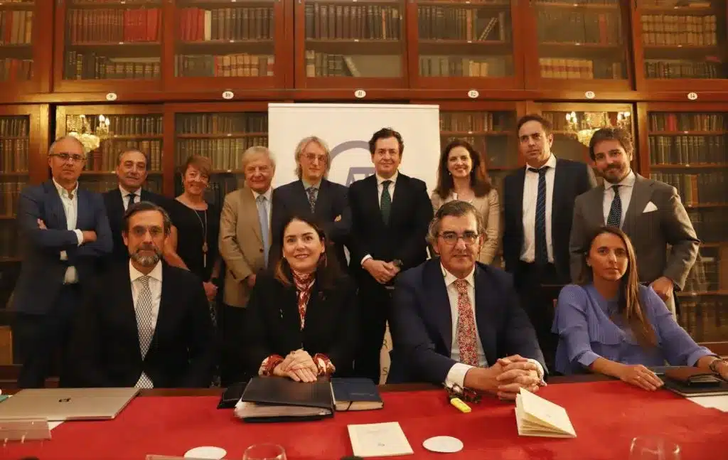 junta directiva de la Asociación Española de Derecho Sanitario (AEDS)