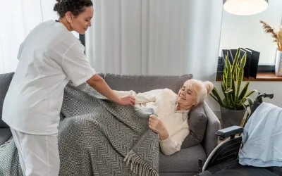 La mitad de las personas cuidadoras en España pertenece a la “generación sándwich”