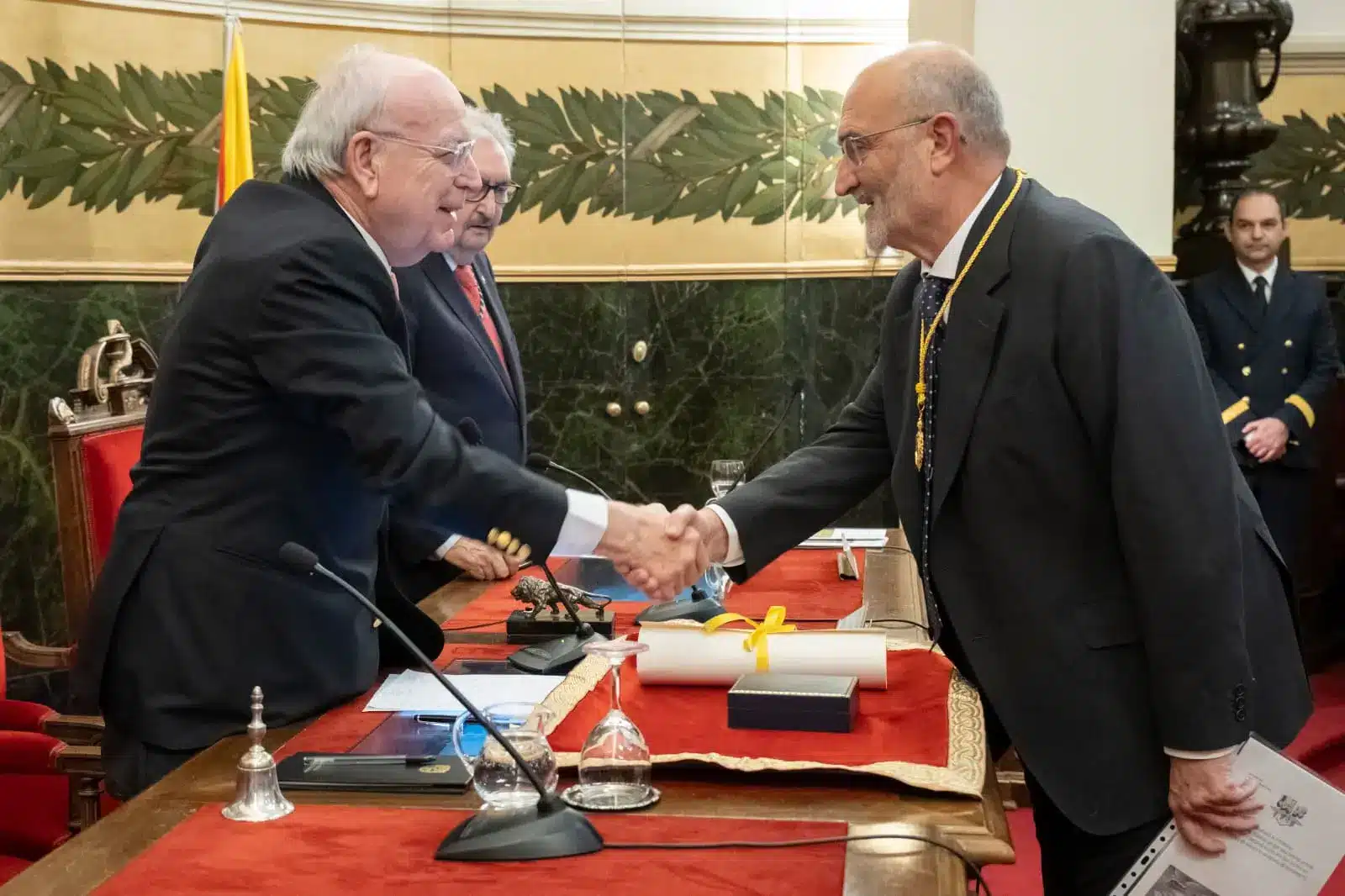 Doctor-Vicente-Gil-Académico-Correspondiente-Honorario-RANM Doctor-Vicente-Gil-Académico-Correspondiente-Honorario-RANM