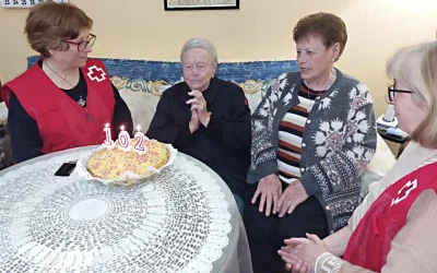 Cruz Roja Española y Cinfa consolidan su alianza en apoyo a las personas que cuidan de sus familiares