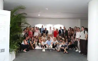 Alrededor de un centenar de pacientes de la Comunidad Valenciana y Murcia visitan un servicio de radioterapia en el espacio inmersivo ‘Lo que nadie ve’